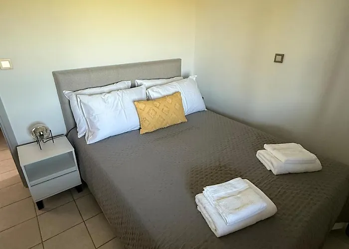 Trifhouse - Village And Sea Escape Ferienhaus Neochori (Ilia)