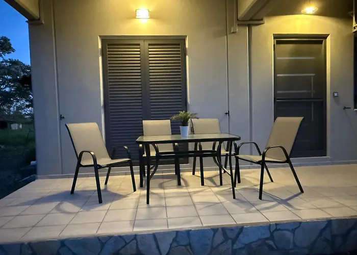 Feriehus Trifhouse - Village And Sea Escape